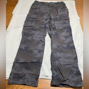 Boy Brown/black camo pants. Size 14 husky